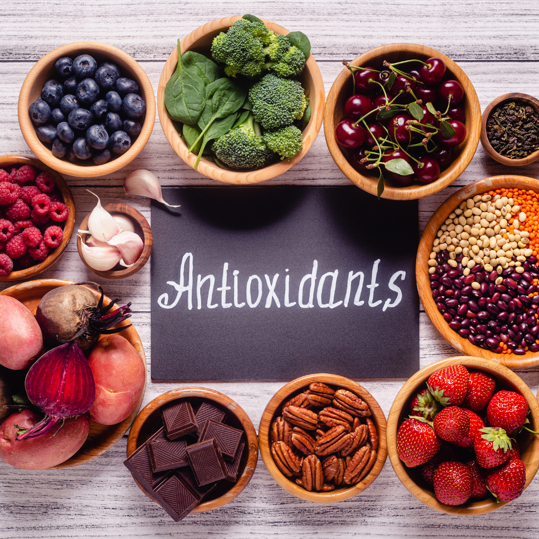 Mythes et Réalités des Antioxydants : Comprendre leur Impact sur la Mitochondrie et le Vieillissement